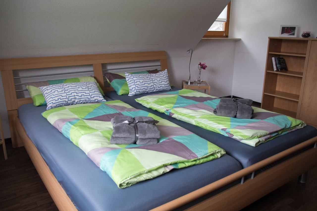 Ferienwohnung Weiher - Naehe Nuernberg / Messe Schwanstetten Cameră foto